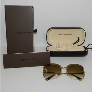 Louis Vuitton Lily Gold Sunglasses